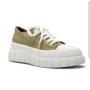 Green Platform Canvas Sneakers Women’s Size 10 Chunky